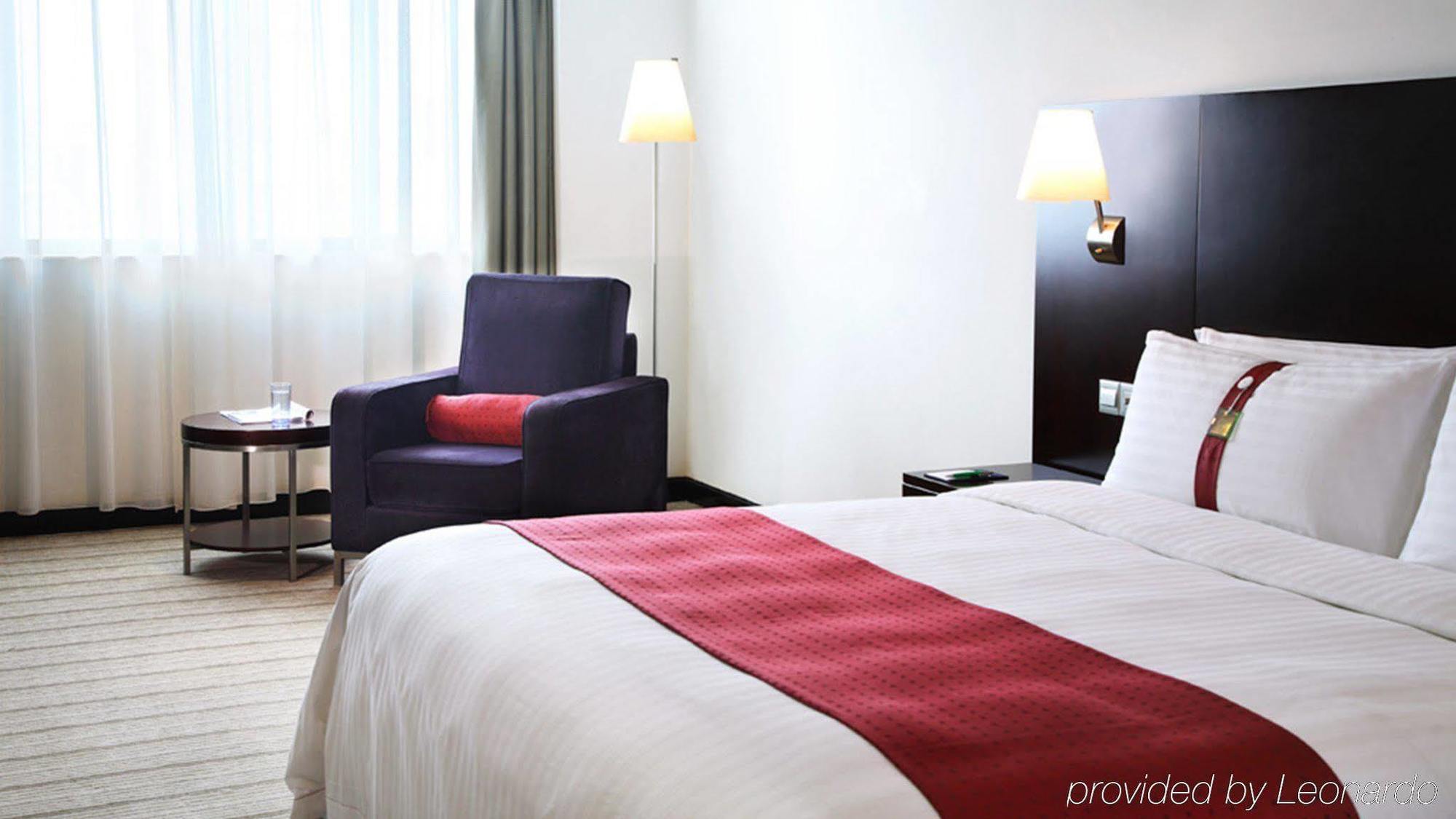 Holiday Inn Shanghai Vista By Ihg Екстериор снимка